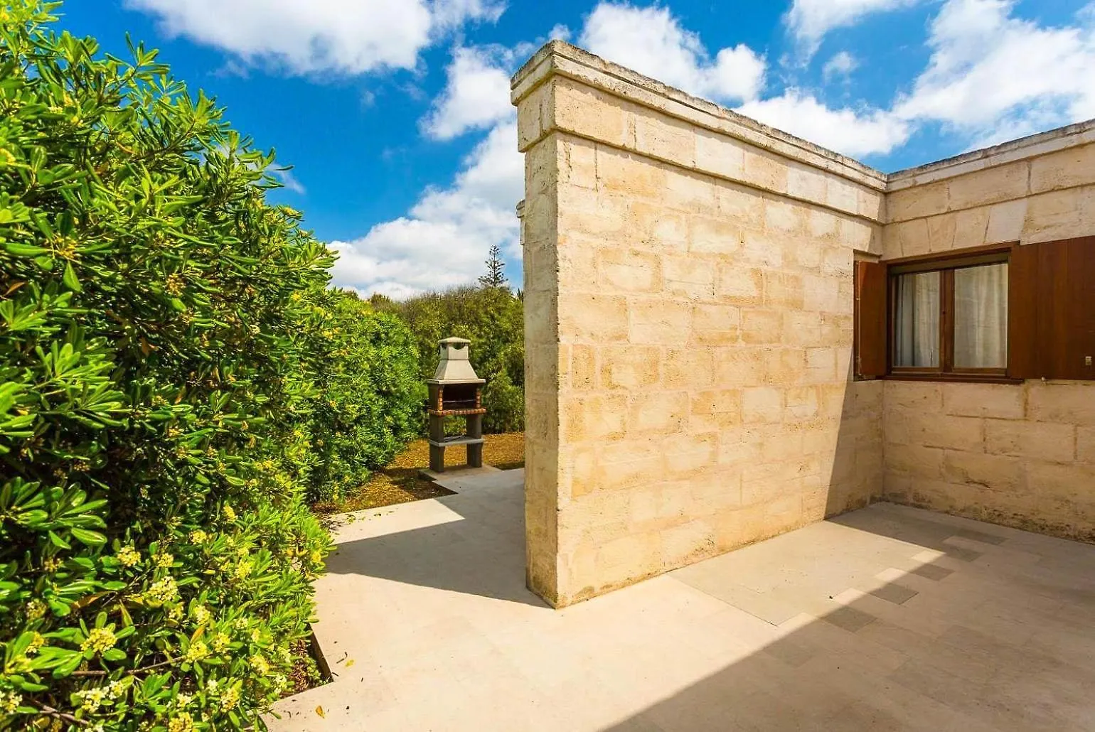 Water Front Villa Shalom Binissafuller